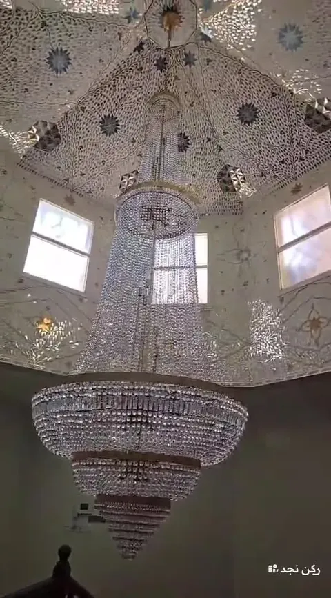 ثريا كريستال بعد التنظيف — تنظيف ثريات